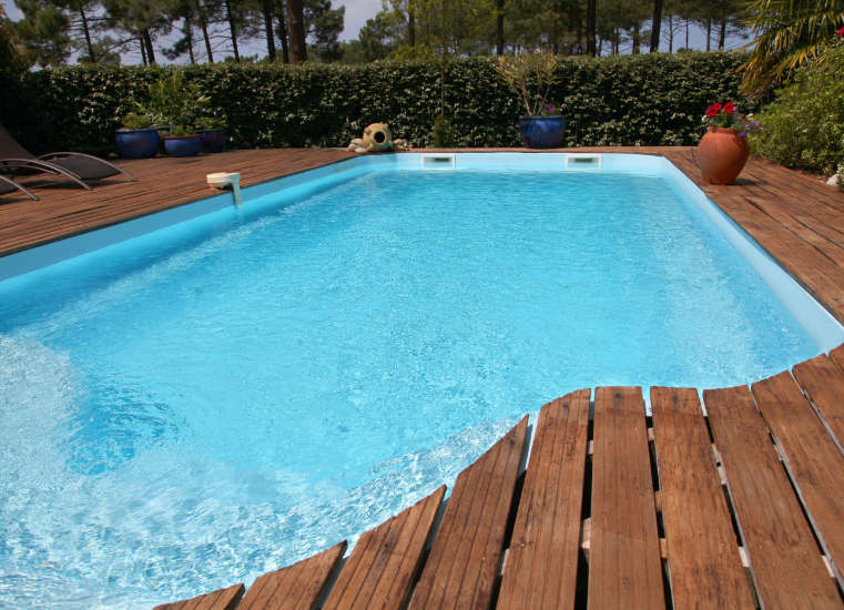 Expert bâtiment piscine Royan LaTremblade Saujon Marennes Charente Maritime.